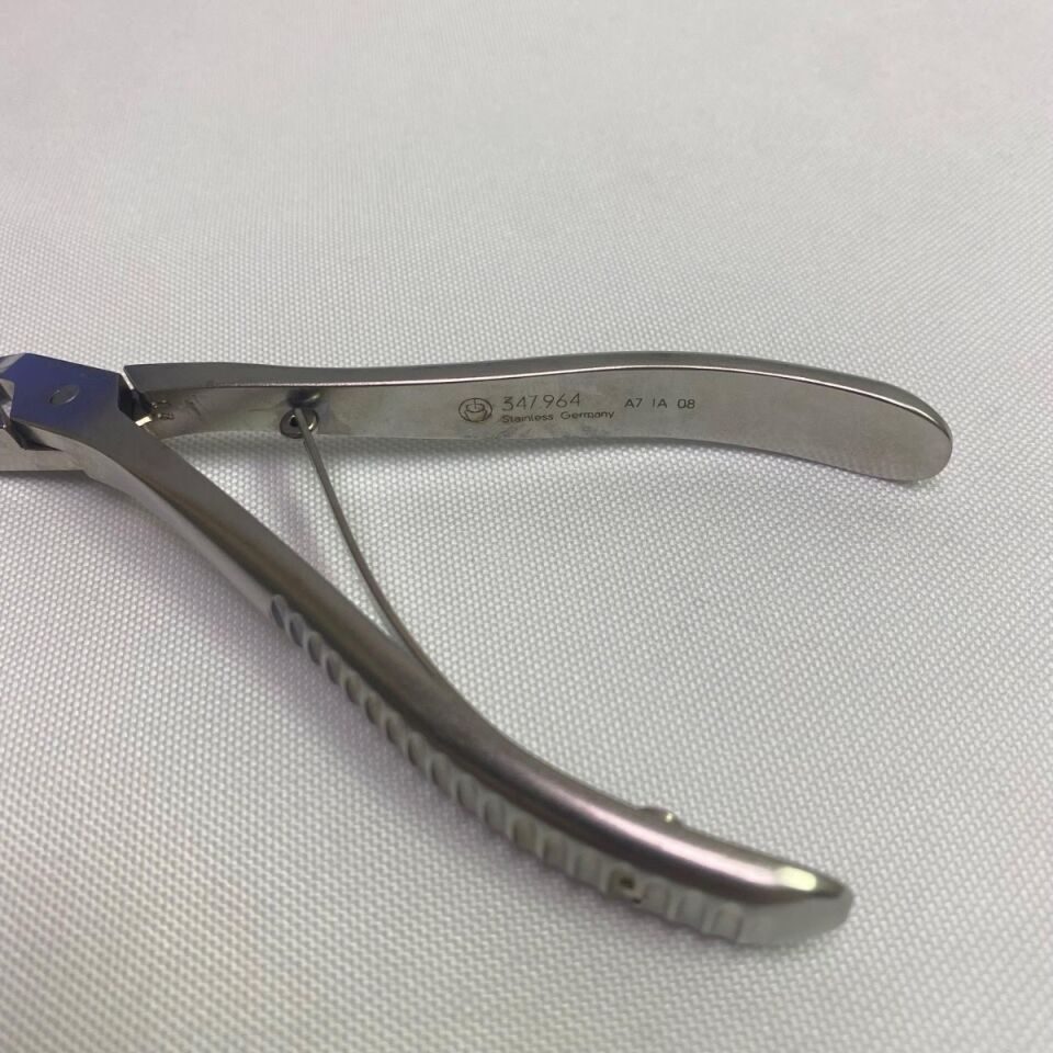 SYNTHES 347.964 Combination Pliers — photo 2