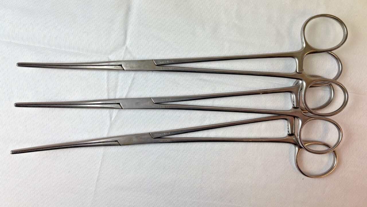 V. MUELLER CH1682 Sarot Intrathoracic Artery Forceps 3" Curved Jaw 9.5", Set of 3