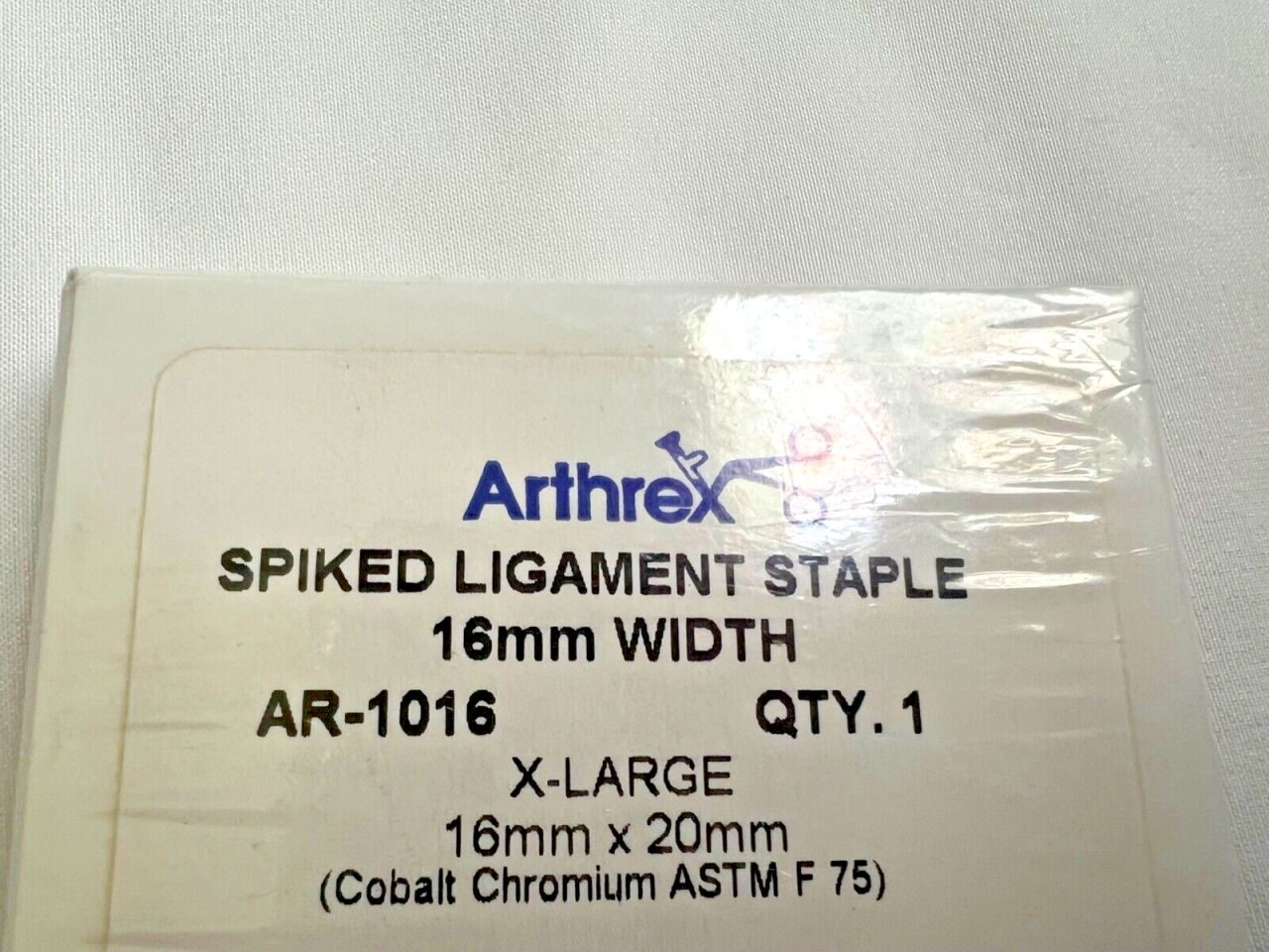 ARTHREX AR-1016 16mm X 20mm Spiked Ligament Staple