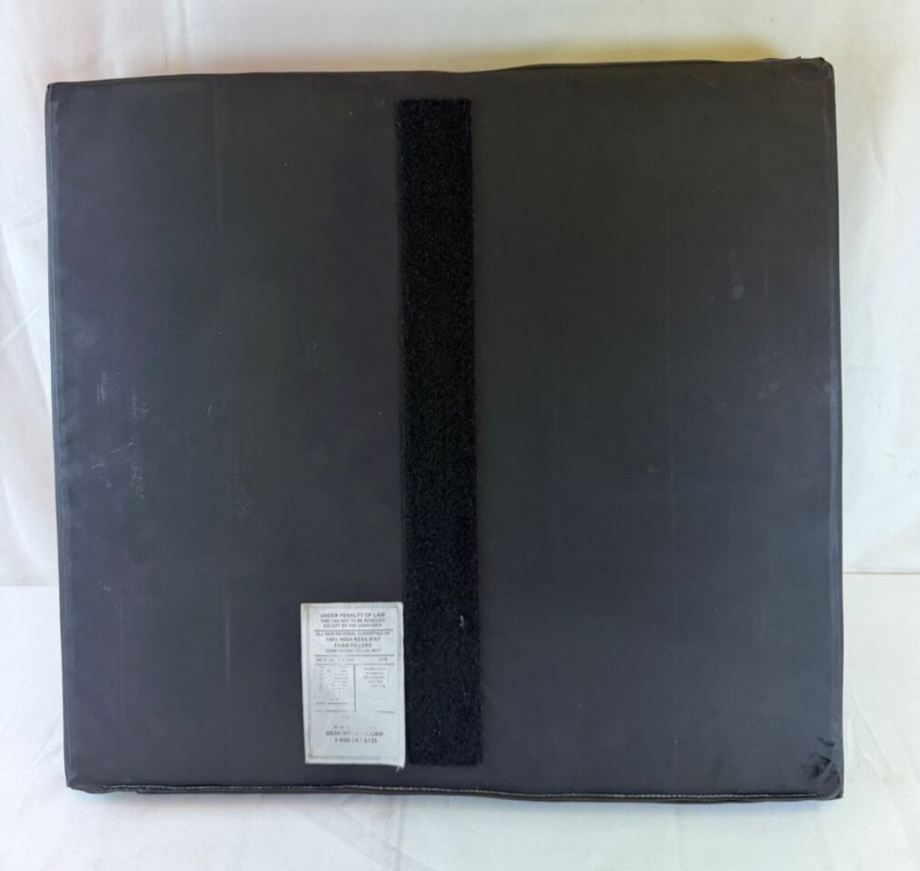 BERCHTOLD 2.5" x 19.5" x 21" Operating Room Table Leg Section Pad — photo 3