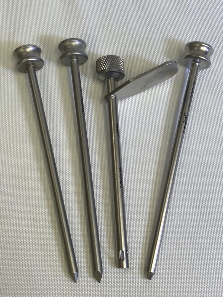 ARTHREX AR-1923MC w/ 3 Obturators f/ 2.4mm & 2.9mm PushLock Cannula