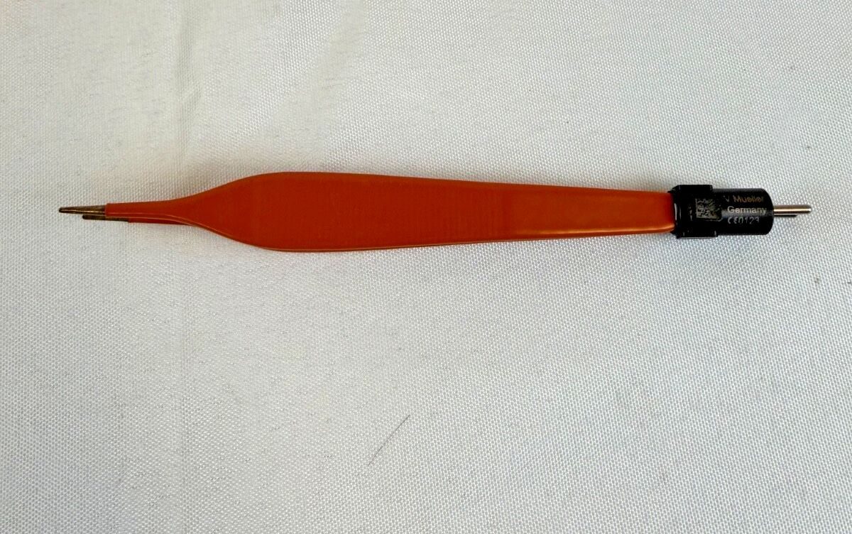 V. MUELLER EBP13100-25S Non Stick Adson Bipolar Forceps 1mm Tips L: 5" General