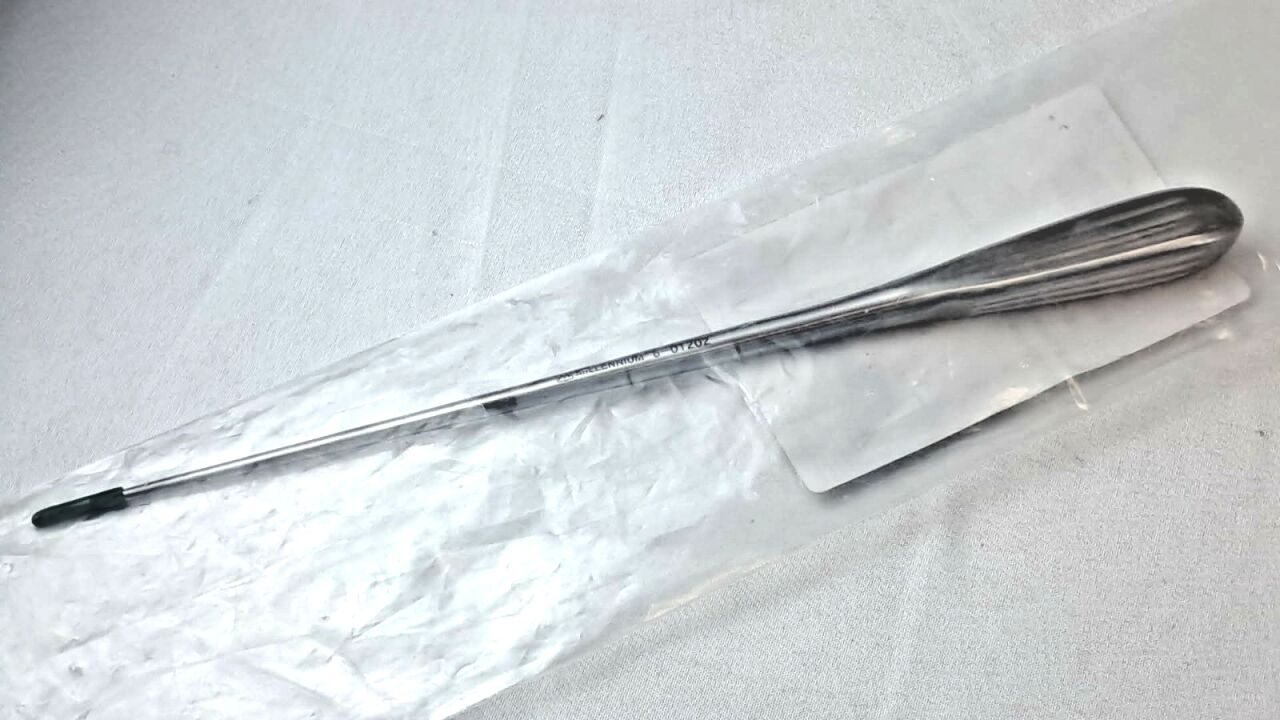 MILLENNIUM SURGICAL 6-01202 Spinal Fusion Curette Straight OL 305mm 12" — photo 4