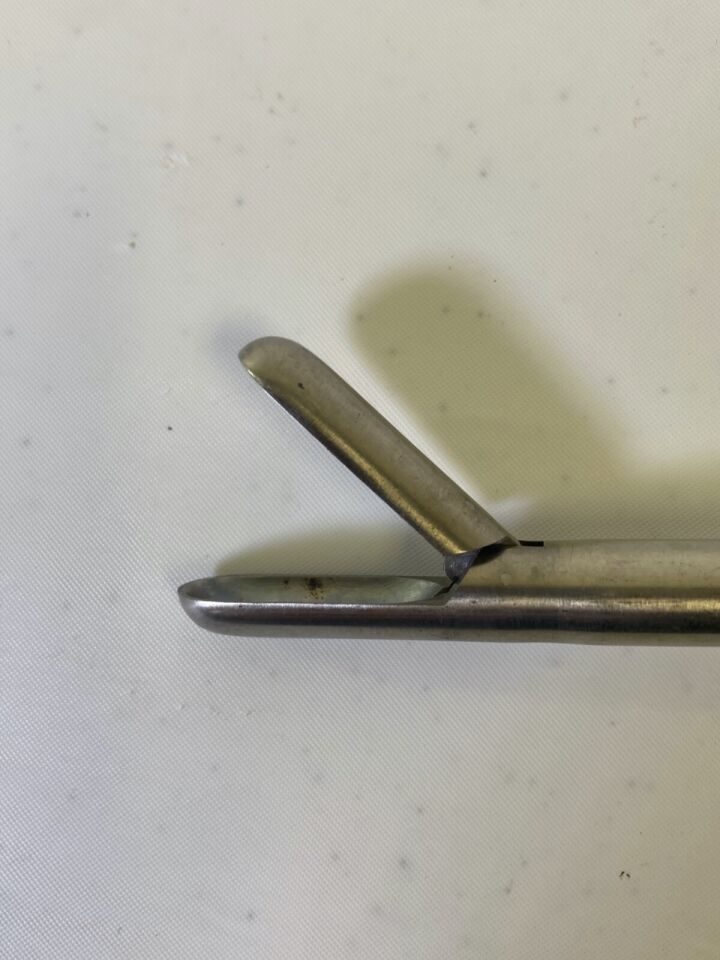 R. WOLF 8385.12 Laparoscopic Spoon Grasping Forceps 10mm x 35cm — photo 5