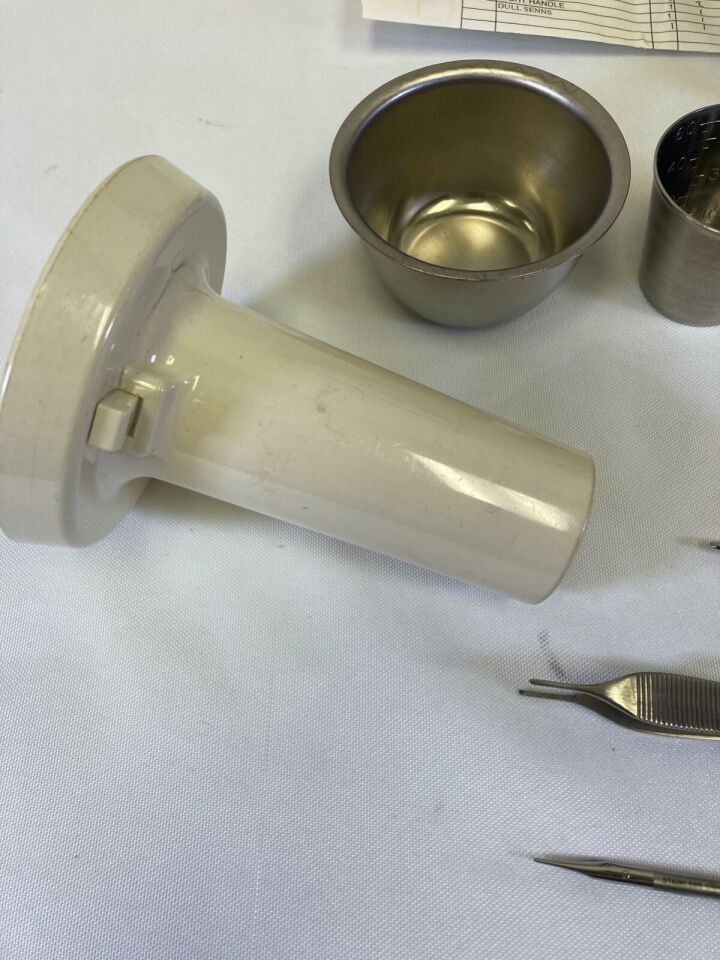 VARIOUS  OP Tray Outpatient Instrument Set & Sterilization Case — photo 3