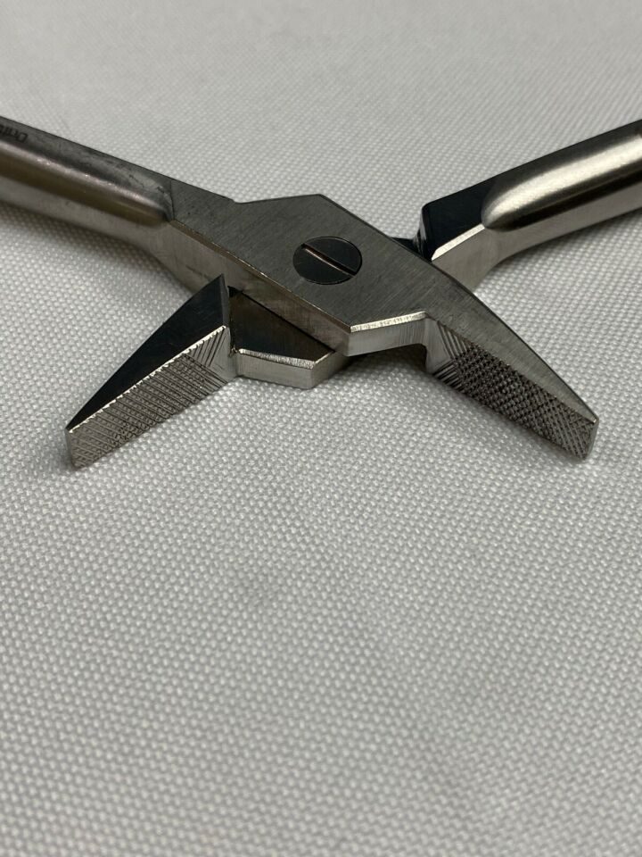 ORTHOHELIX MXS-051 Pliers 6.75" Length — photo 4
