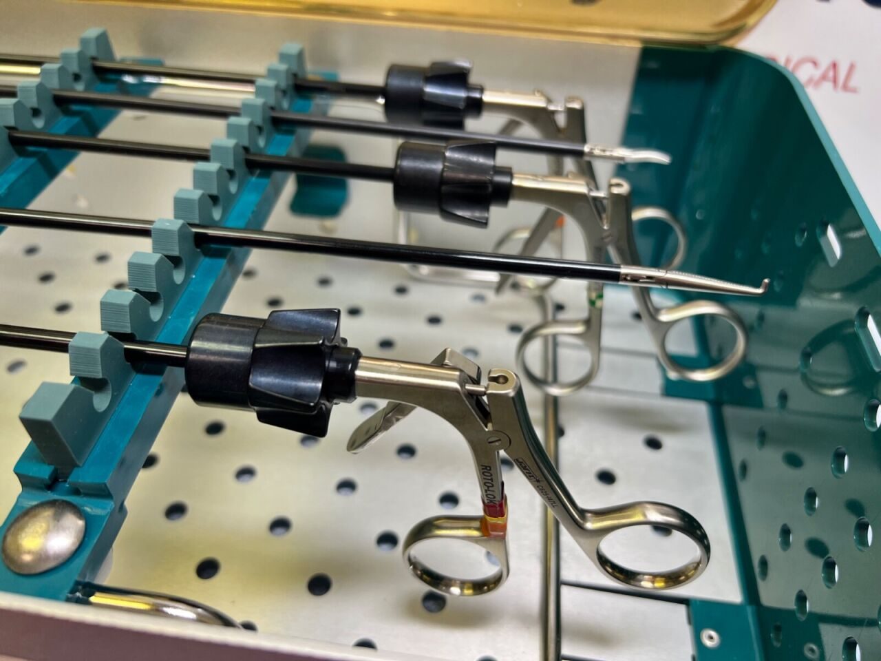 JARIT Various Roto-Lok Pelviscopy Laparoscopic Babcock Instrument Set w/ Case — photo 5