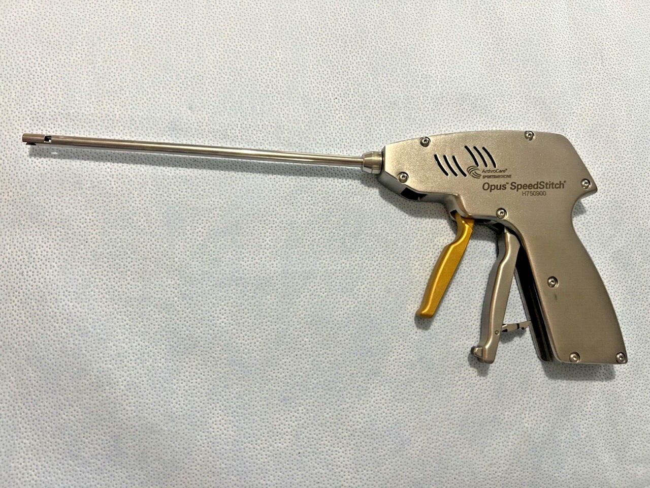 ARTHROCARE H750900 Opus Speed Stitch Instrument