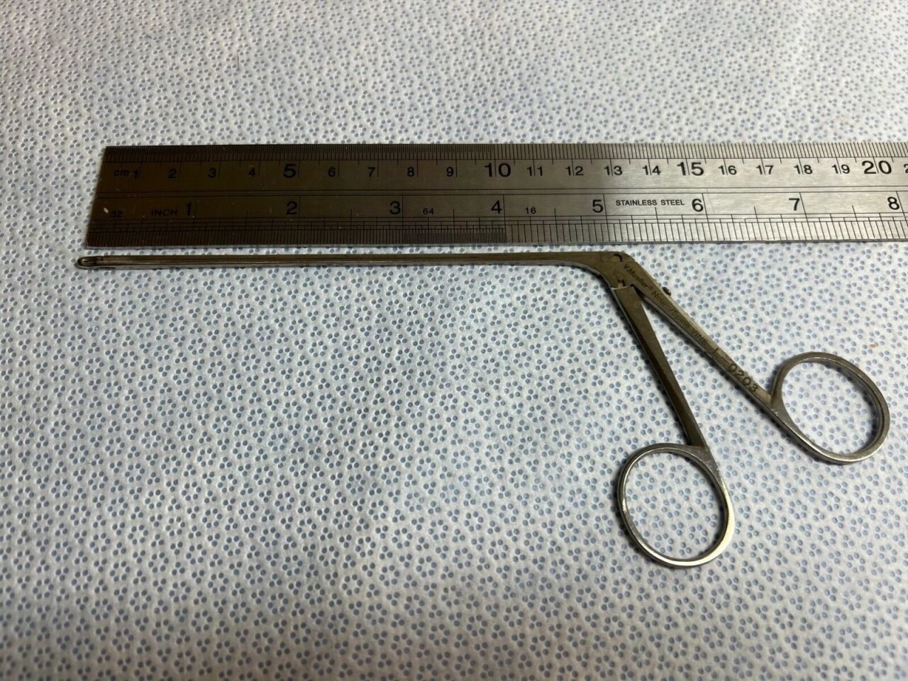 V. MUELLER L-0203 1mm X 5" Micro Cup Forceps — photo 4