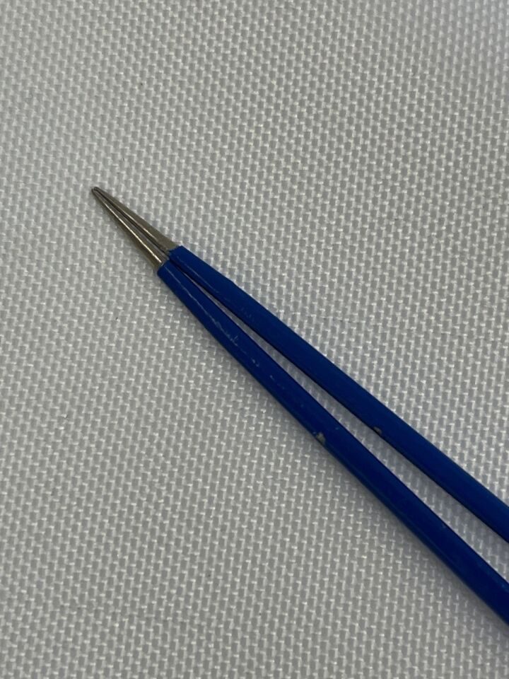 KIRWAN 12-1235NS Non Stick Insulated Bipolar Bayonet Forcep 0.5mm Tip x 8.75" — photo 12