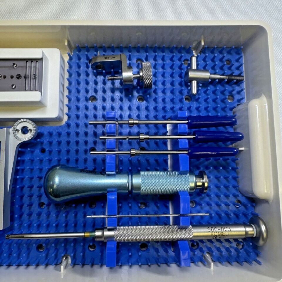 MEDTRONIC Xomed 960-811 Frame Lock Kit — photo 6