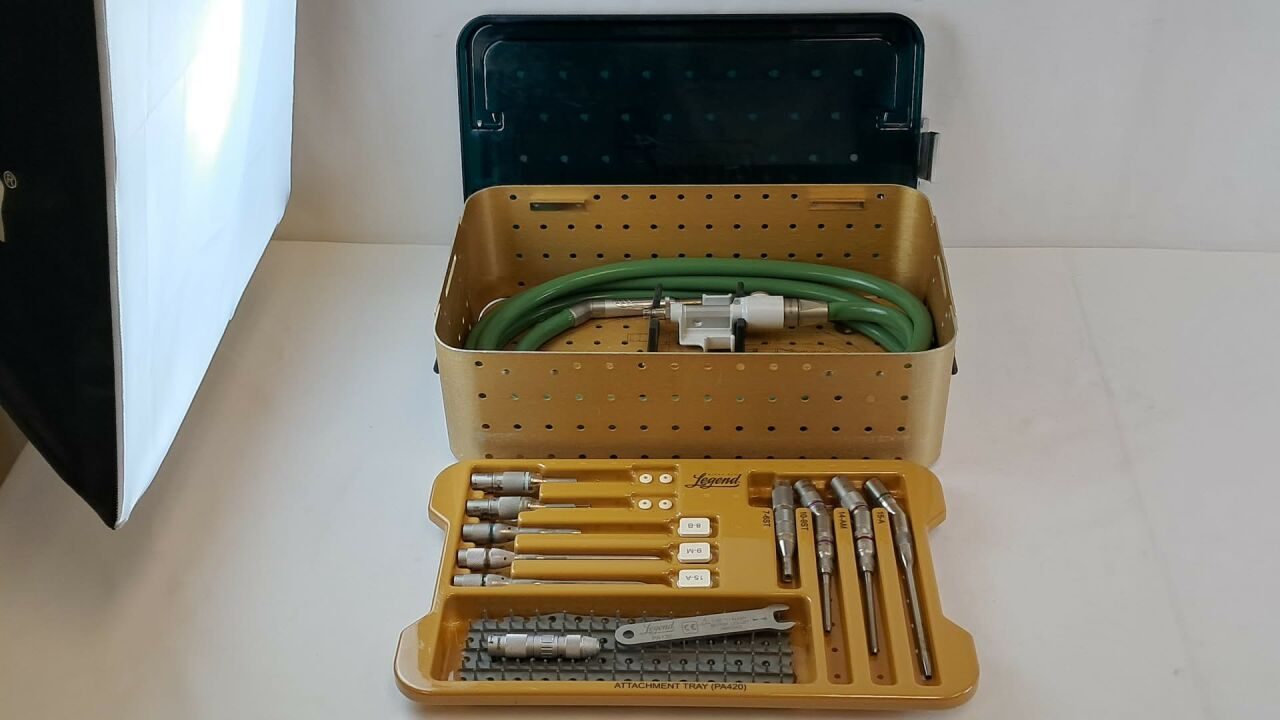 MEDTRONIC PM700 MR7 7 Pneumatic Drill Set w/ PA420 Case & Attachments