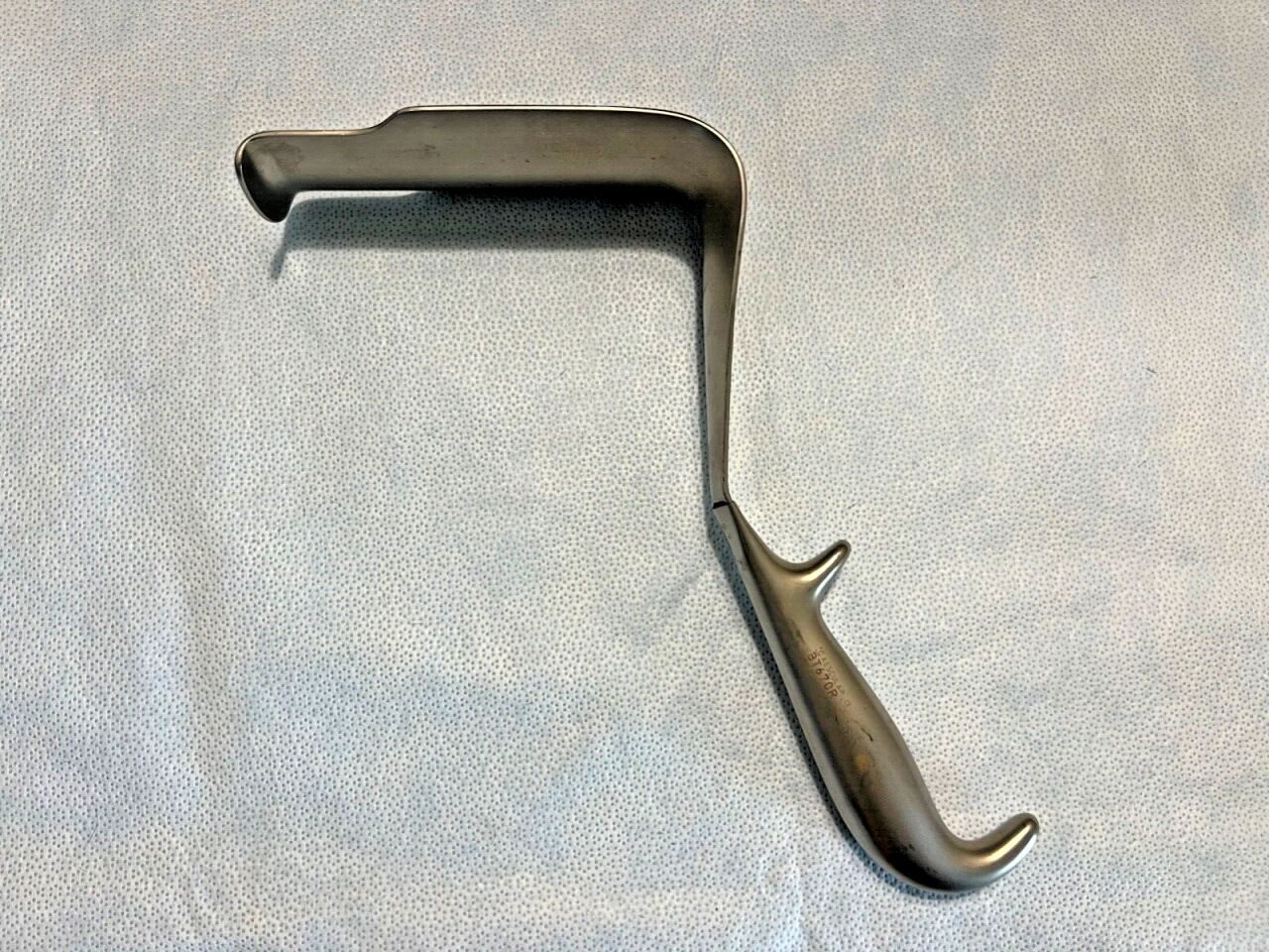AESCULAP BT670R Pelvis Retractor 60mm X 11-1/2"