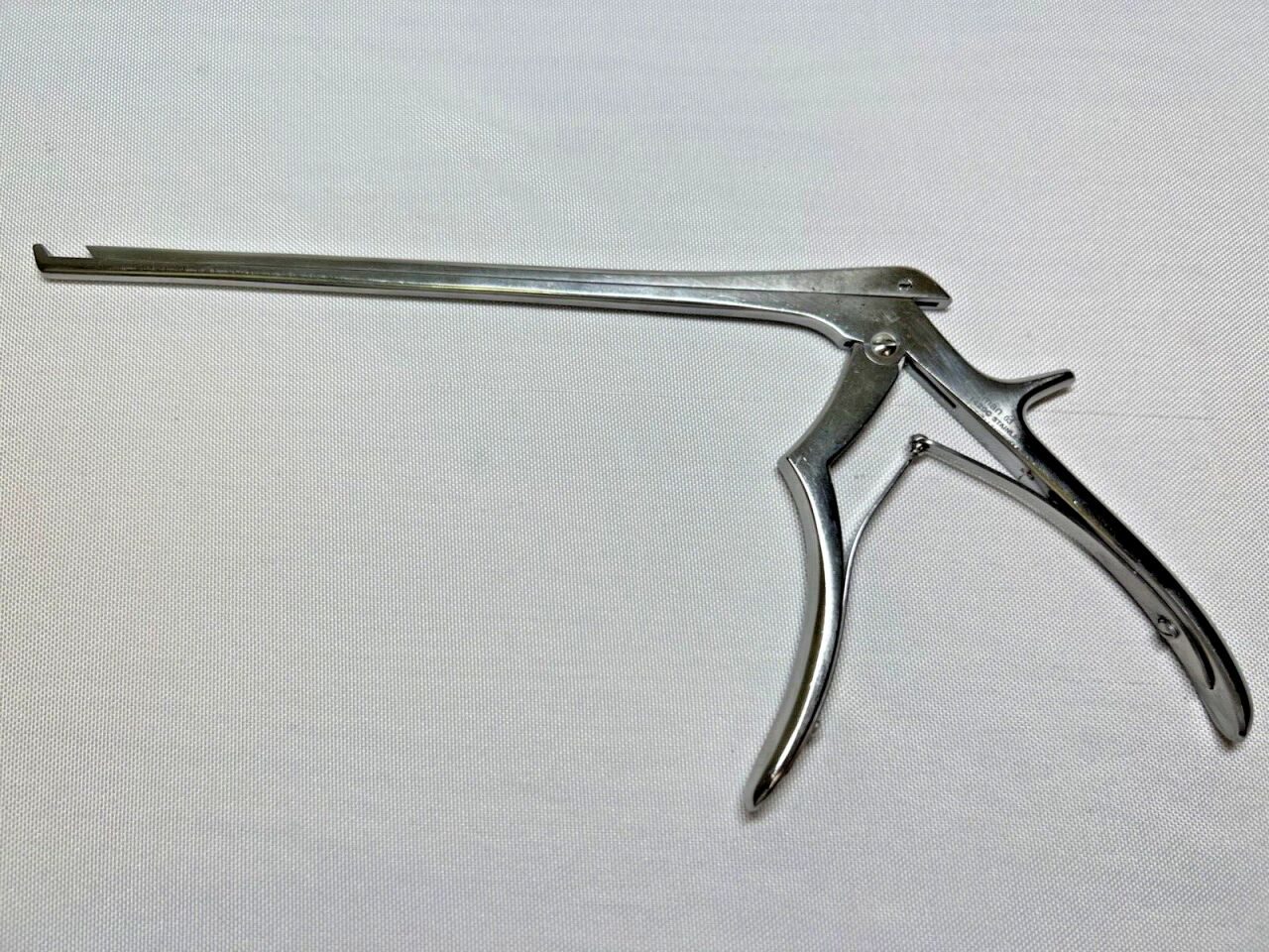 CODMAN 53-1420C 5mm x 40deg Up x 8" Kerrison Rongeur