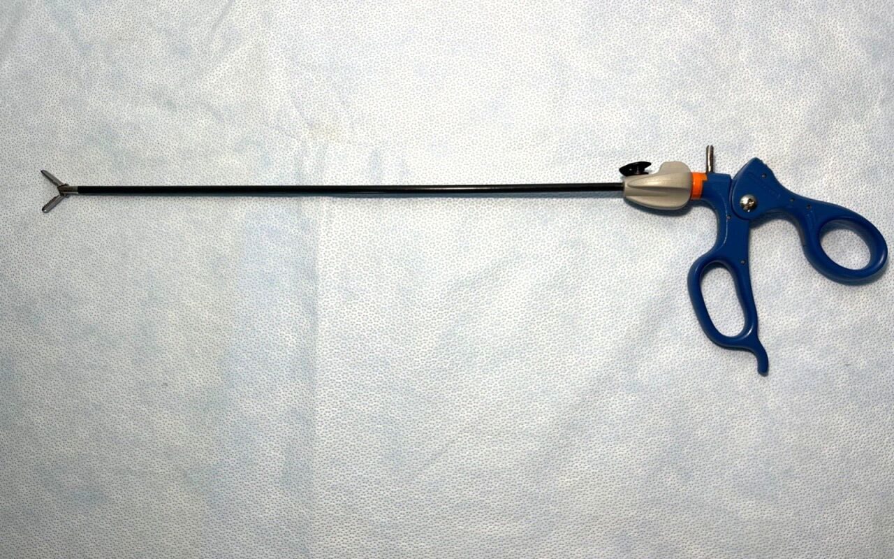 SNOWDEN-PENCER 90-6315 5mm X 36cm Laparoscopic Diamond Jaw Tip Grasper — photo 1