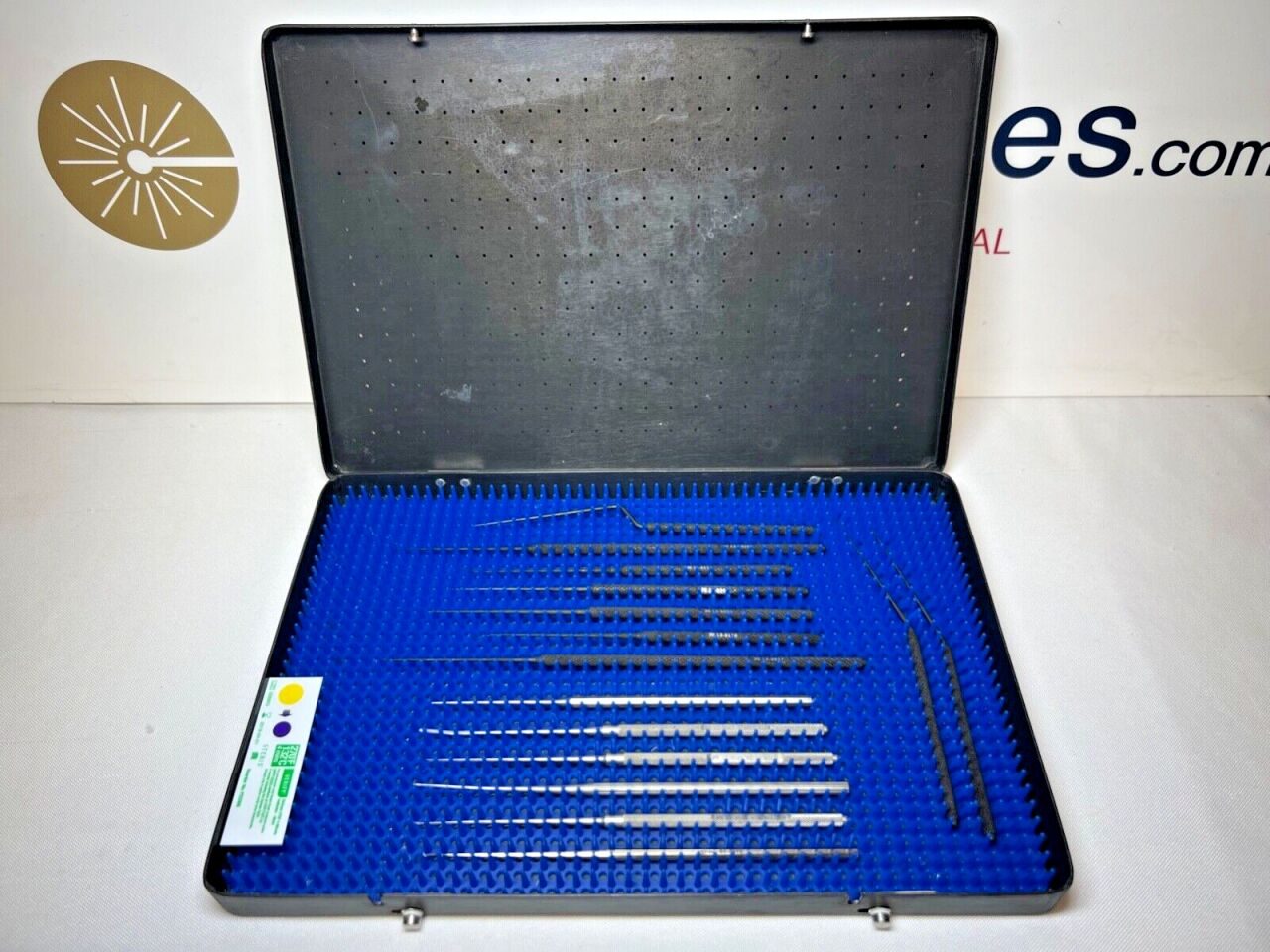 RICHARDS Laser Otology 14 Piece Set w/ Case