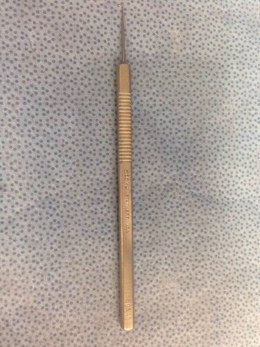 STORZ E0545 Large Sinskey Iris and IOL Hook