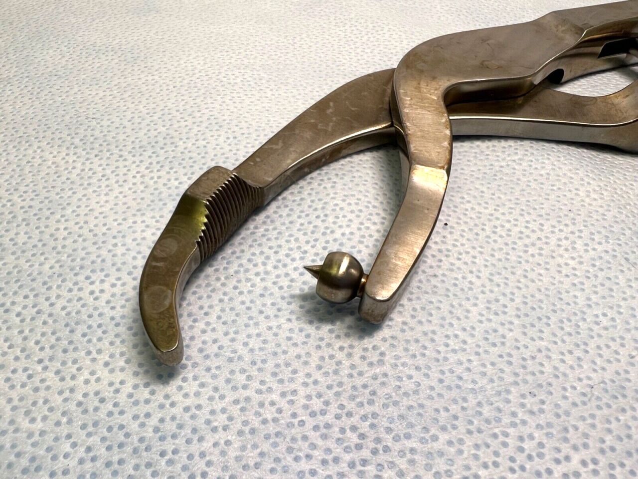 STRYKER 702939 BallSpike 292mm Size 1 Self-Centering Bone Forceps — photo 2