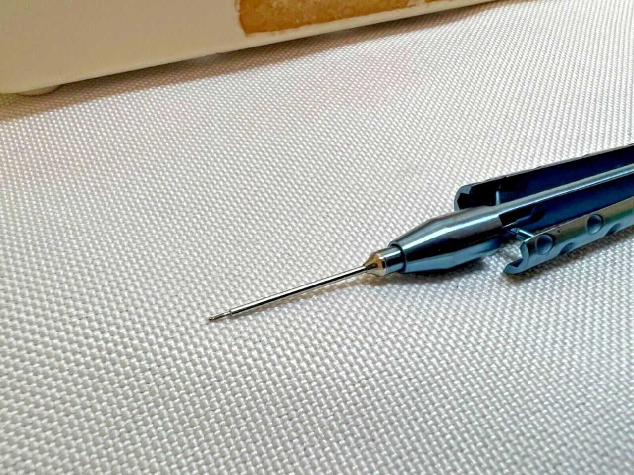 KATENA K2-9512 0.3mm X 0.6mm w/ K9-1350 Tube & Case Micro Trabeculectomy Punch — photo 2