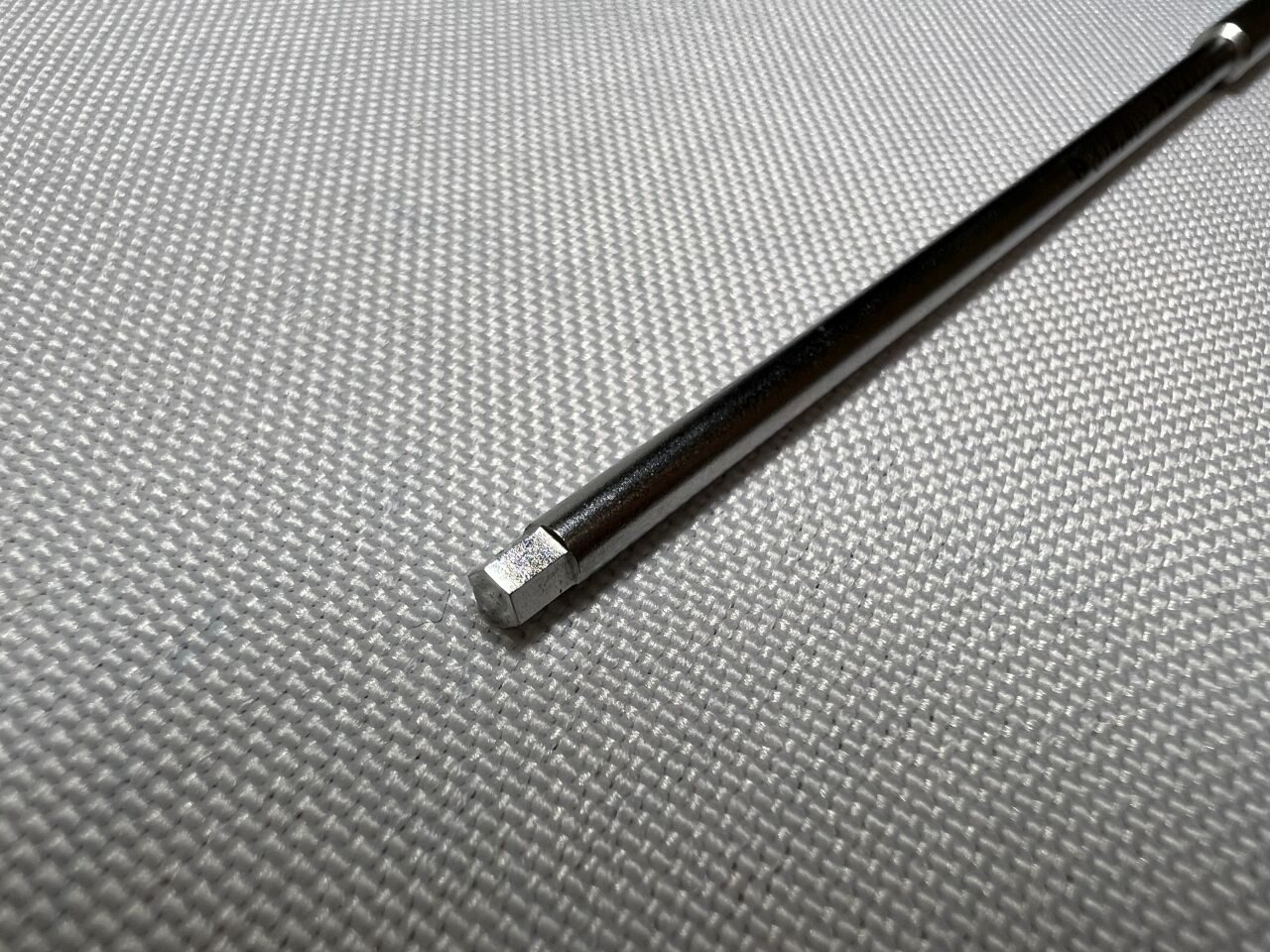 SYNTHES 314.401 Hexagonal Driver Shaft — photo 3