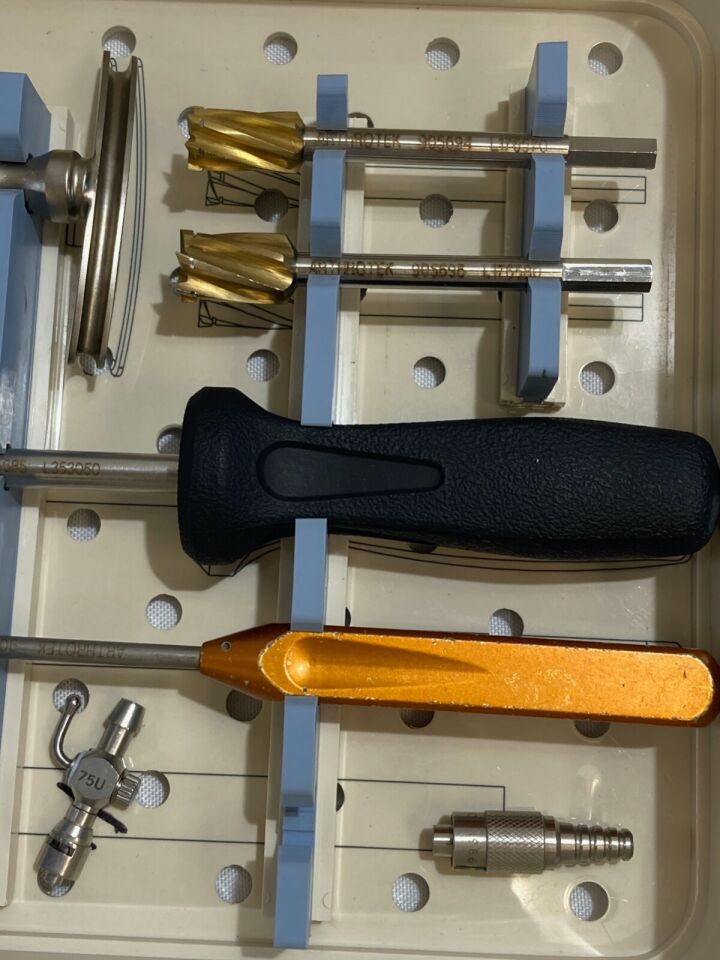 ARTHROTEK BIOMET 905699  Tibial Fixation Set w/ Case — photo 4