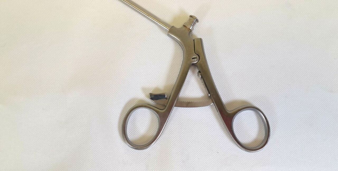 ENDOPLUS EF127R 5mm Steel Handle Standard Grasping Forcep Modular Ratcheting Grasping Forcep — photo 2
