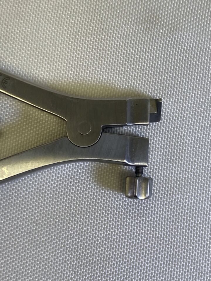 STRYKER XPI011001 Easy Step Reduction Forcep Handle w/ Ratchet — photo 7