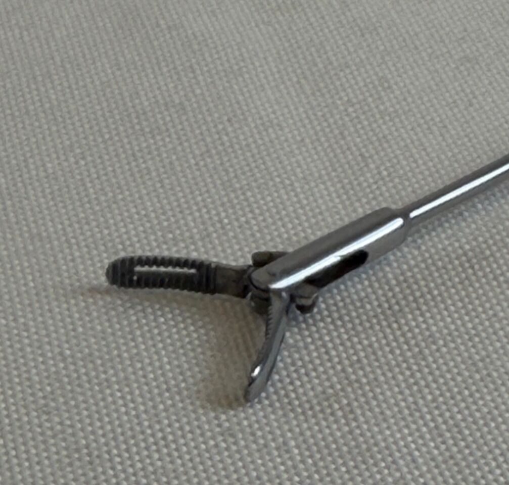 KARL STORZ 10372KL Double Action Jaw Peanut Forceps 1.5mm x 35cm ENT Laryngeal — photo 4