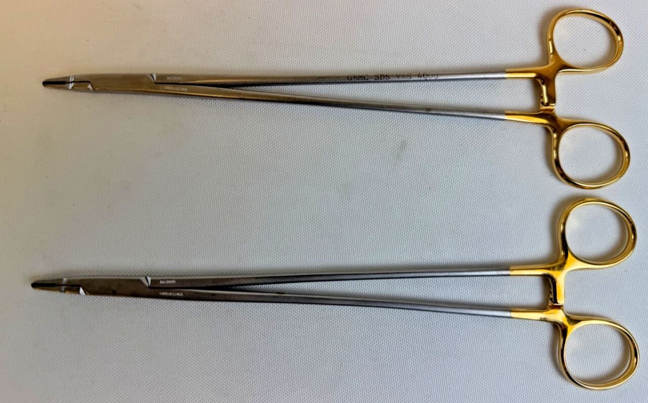 CODMAN 36-3004 Ryder Needle Holders T/C Serrated Jaw 9"