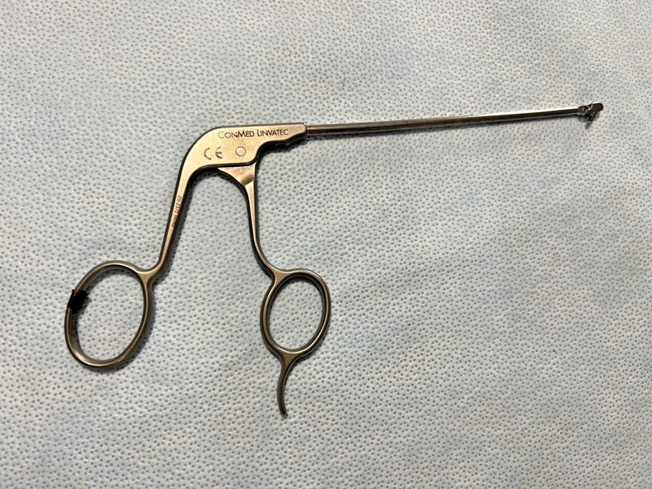 CONMED LINVATEC C6702 Right Retro Arthroscopic Punch 6-1/2" Length