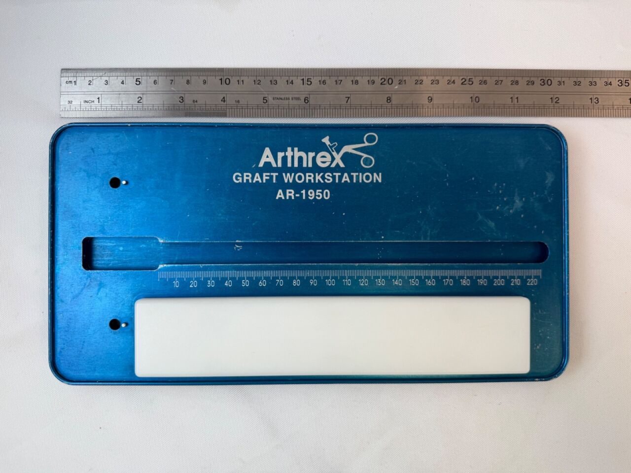 ARTHREX AR-1950 Graft Workstation ACL Graft Prep — photo 6