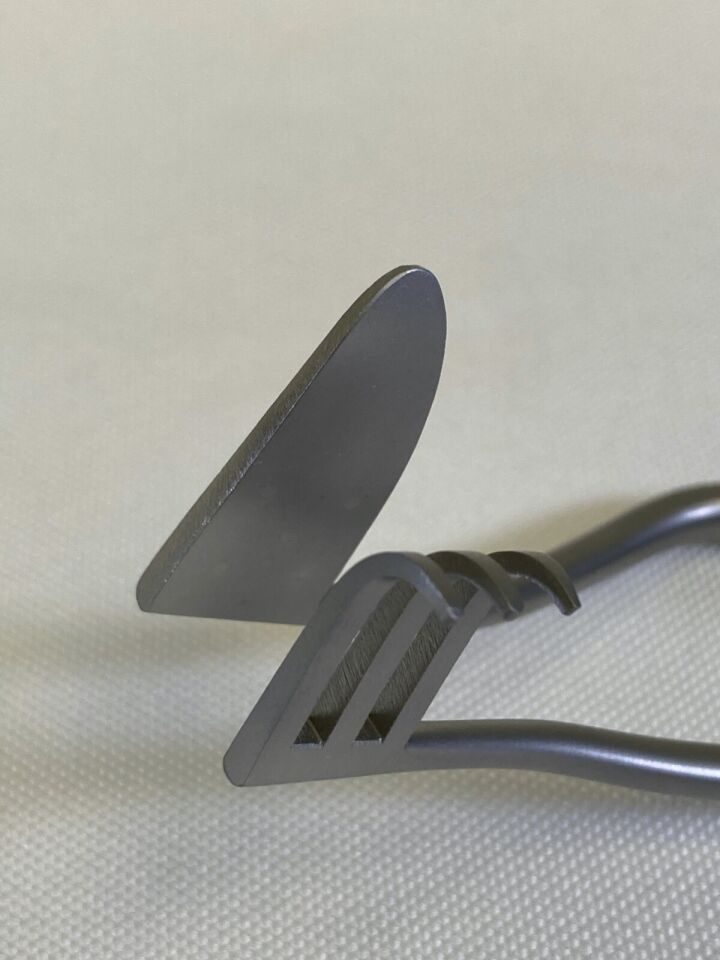 SYMMETRY SURGICAL 66-6651 Perkins Retractor 3 Prong Right Solid Left — photo 4