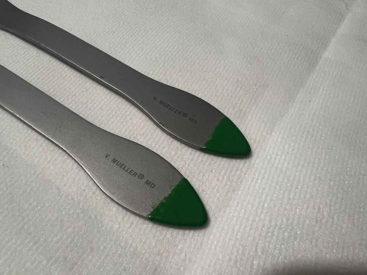V. MUELLER SU3306 Set of 2 Orthopedic Size 6 Deaver Retractors 6-1/2" Length — photo 4
