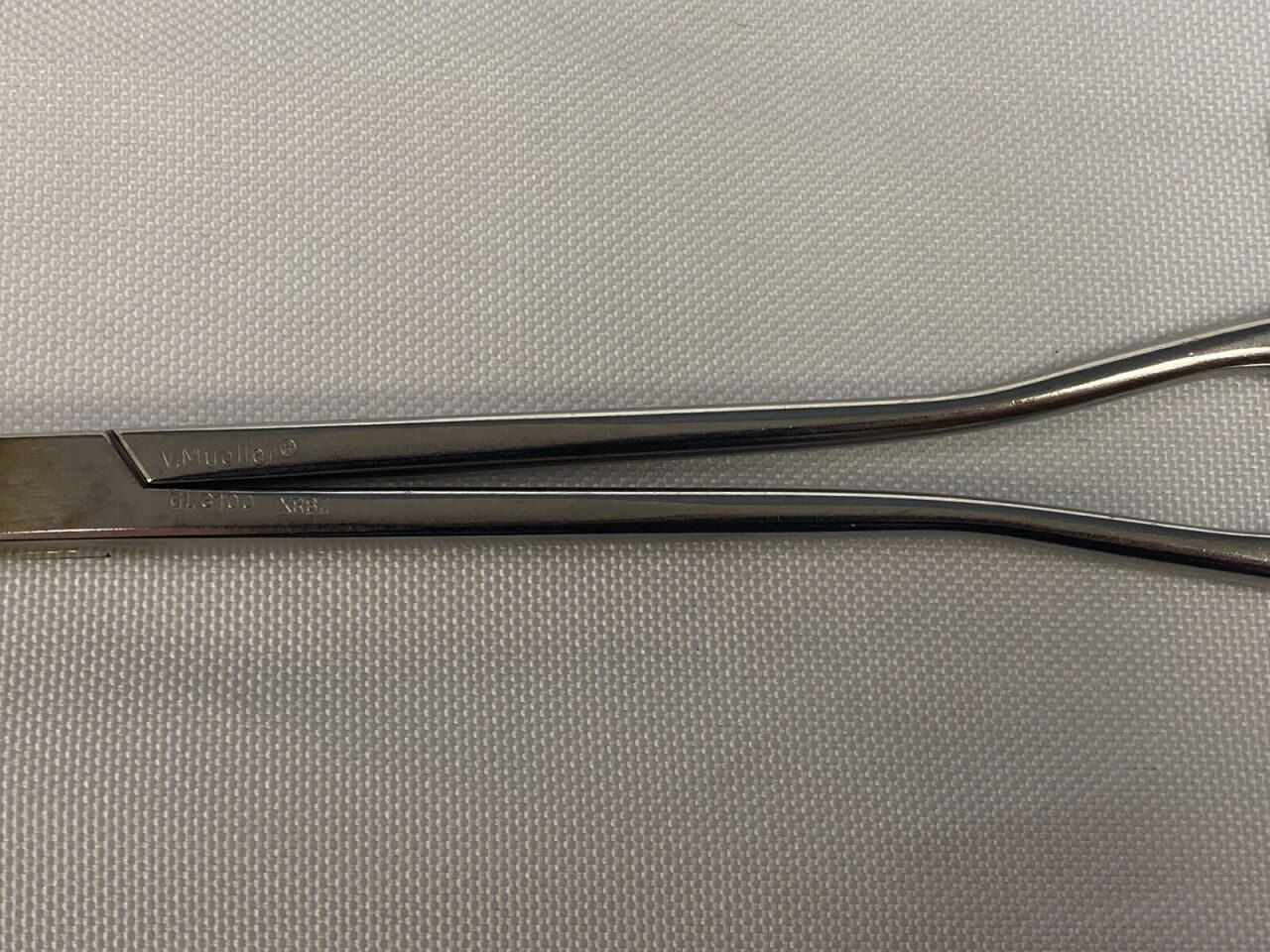 V. MUELLER GL3100 Heany Hysterectomy Clamp — photo 2