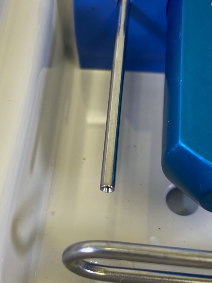 ACUMED Acutrak 2.0mm Acutrak Mini w/ Case Cannulated Driver Set — photo 5