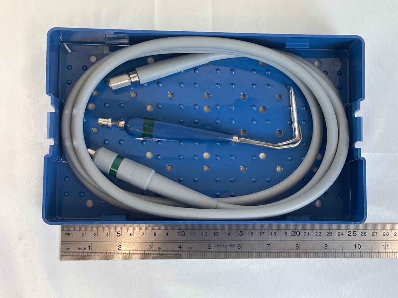 HEYER-SCHULTE 790-1124 Lighted Small Nasal Retractor 1.5" Fenestrated Blade — photo 13