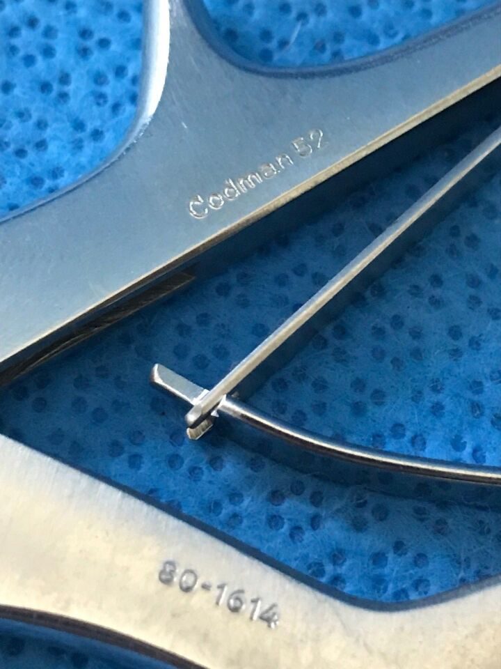 CODMAN 80-1614 Micro Kerrison Rongeur 2mm X 90deg UpBite — photo 2