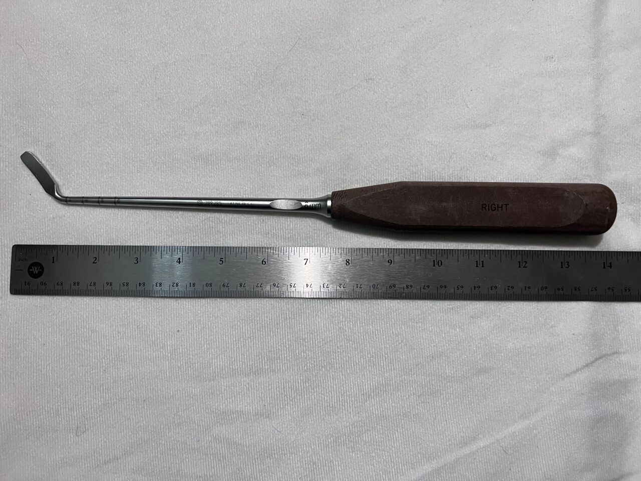 SYNTHES 389.285 Right 8mm Spacer Instrument — photo 2
