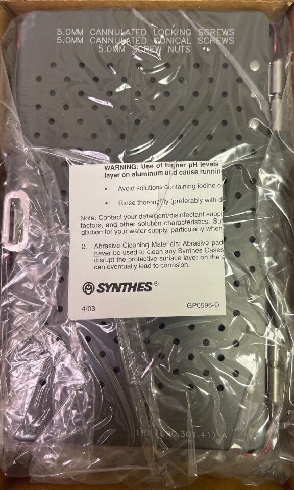 SYNTHES 690.301.40 Screw Rack — photo 1