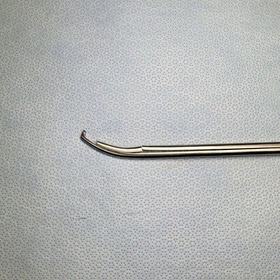 BOSS 70-0683L Foraminotomy Rongeur 3mm x 9mm Bite 40deg Up-Angled 12" Length — photo 4