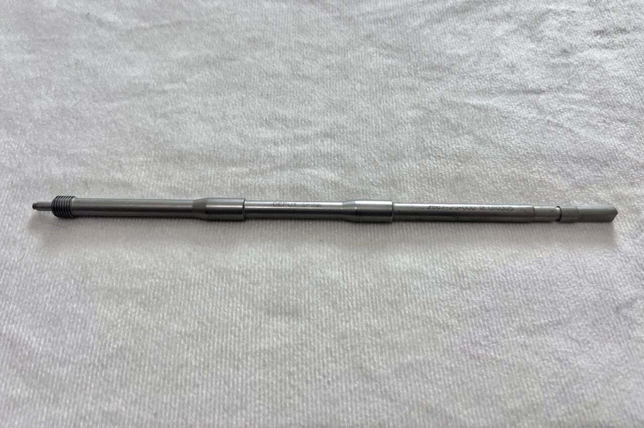 DEPUY 2867-20-000 VIPER Cannulated Polyaxial Screwdriver Shaft