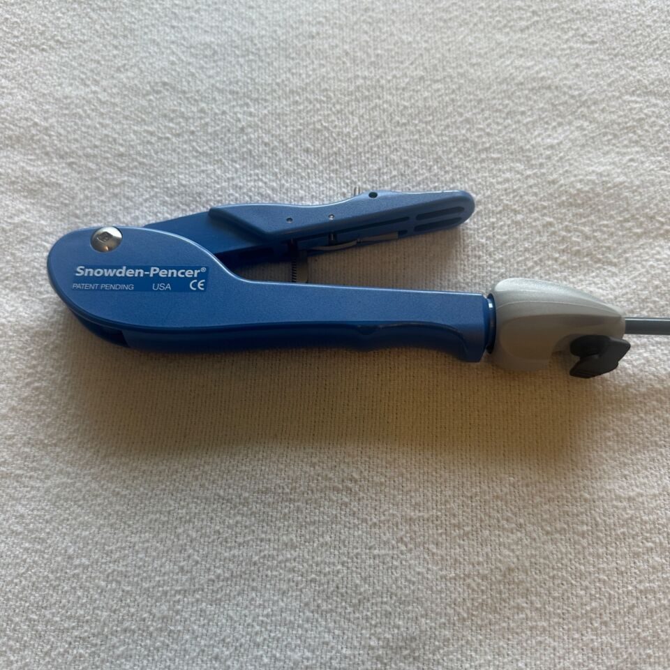 SNOWDEN-PENCER 90-7878 Laparoscopic 5mm Fenestrated Grasping Forceps — photo 5