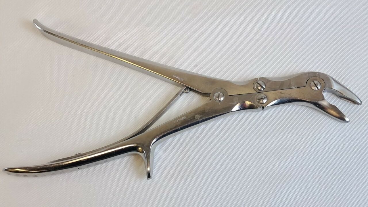 LEKSELLSTILLE D/A Curved 4mm Bone Cutting Rongeur — photo 2