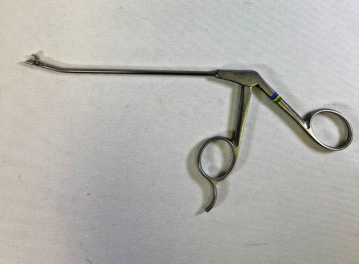 LINVATEC 4.1633 15deg Up 3.4mm x 130mm Mini Shovel Nose Forceps Arthroscopy
