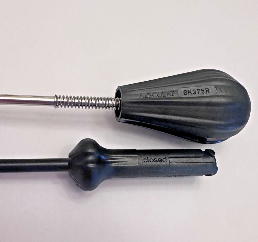AESCULAP GK383R ADTEC Laparoscopic Monopolar J Hook Electrode 5mm X 42cm — photo 4