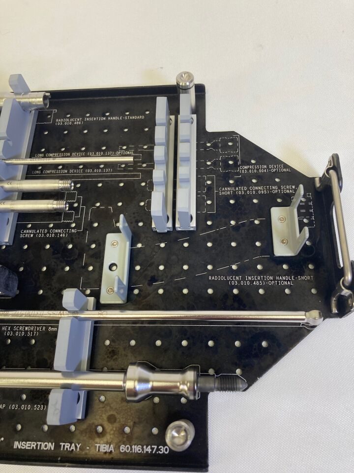 SYNTHES 01.116.040 & 01.116.047 Ti Cannulated Tibial Nail-EX Opening & Insertion Instrument Sets — photo 9