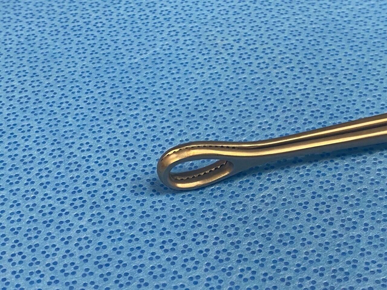 JARIT 114-107 Foerster Sponge Holding Forceps, Straight Serrated Jaws — photo 3