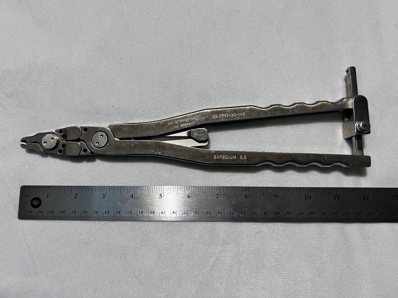 DEPUY 2797-30-145 EXPEDIUM Spine 5.5 New Strong Rod Holding Clamp — photo 3