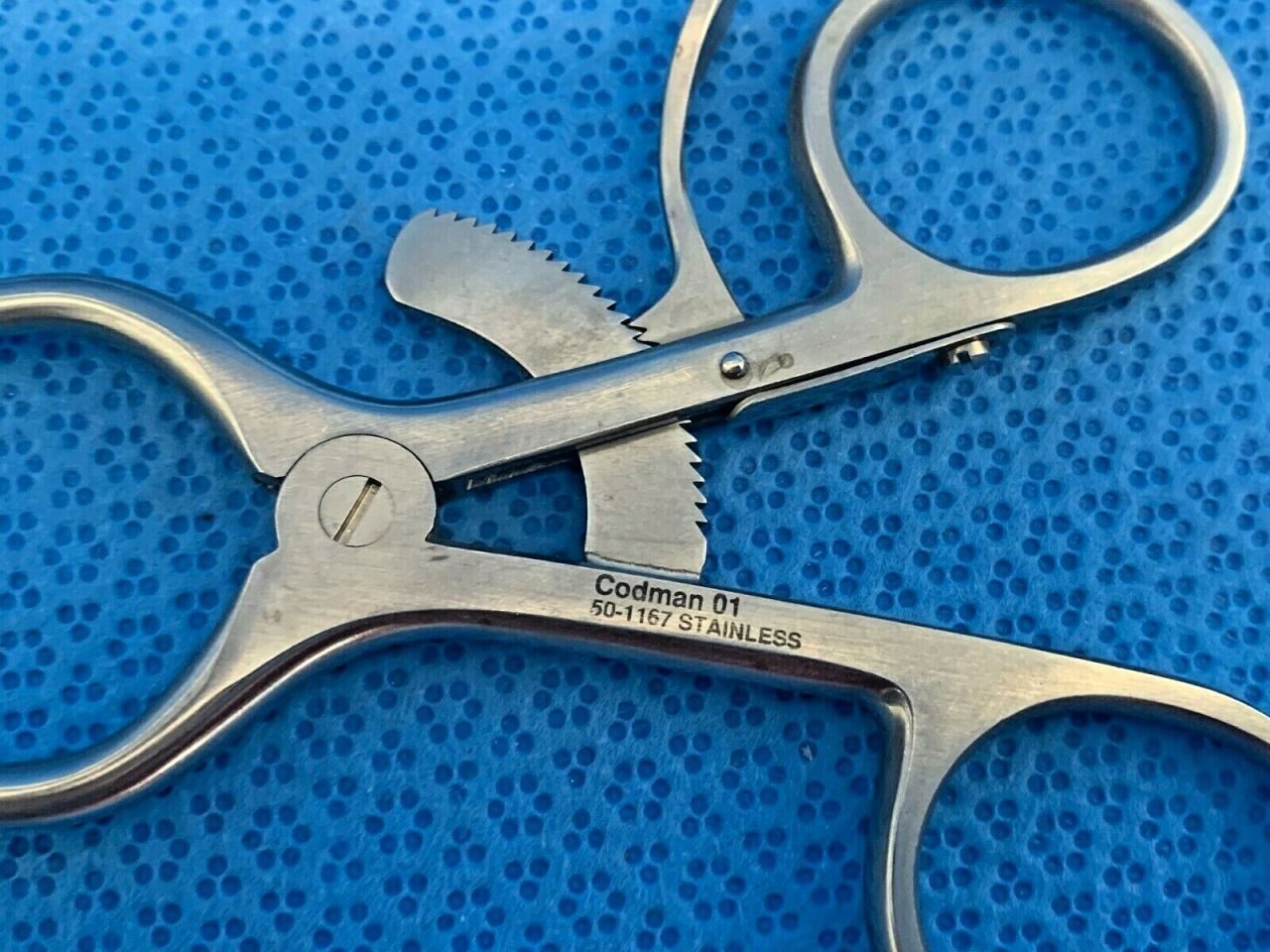 CODMAN 50-1167 Cone Retractor Sharp 3X4 Prong 6 3/8" — photo 4