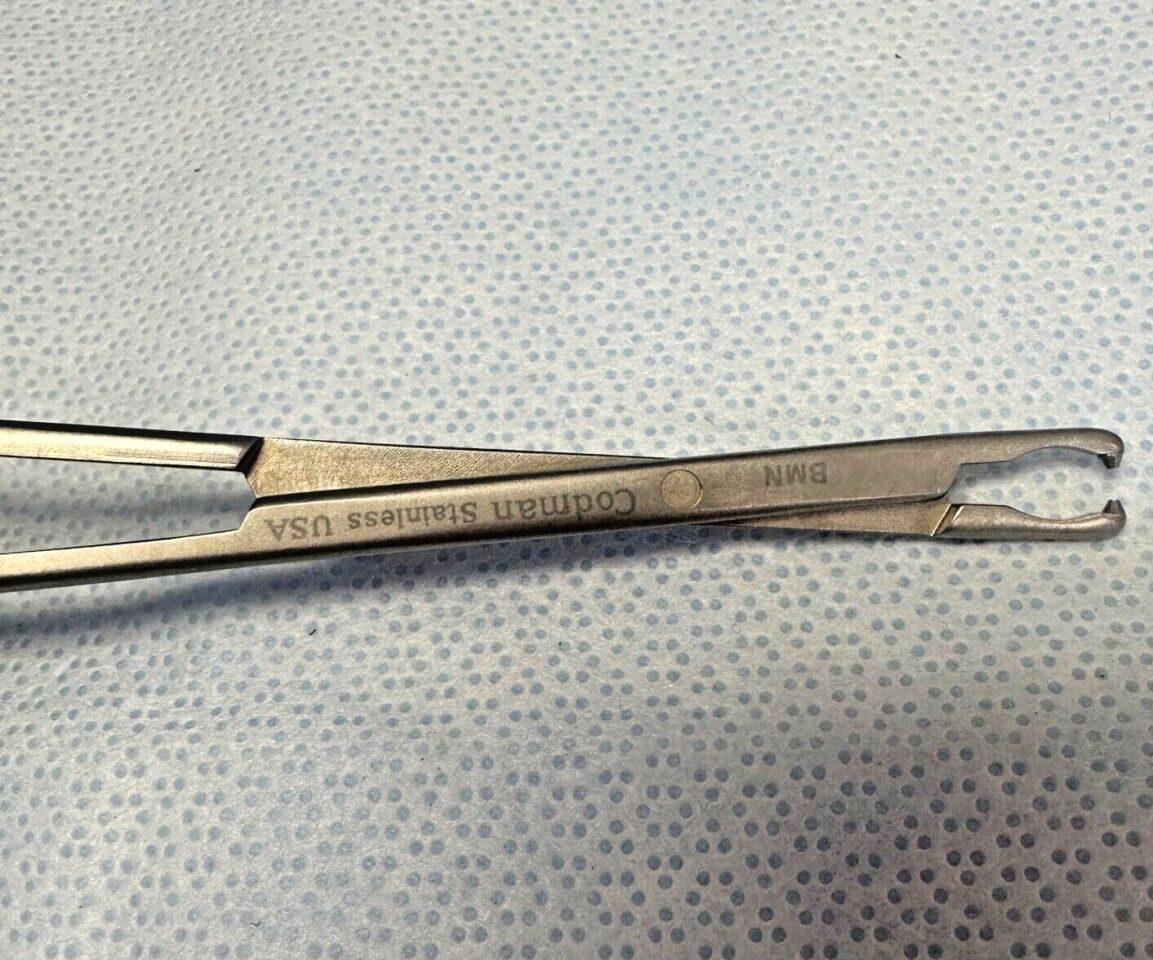 CODMAN 20-1278 McFadden Vari-Angle Clip Applier Forceps — photo 2